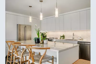 330 W Diversey Parkway #2701, Chicago, IL 60657 - Photo 14