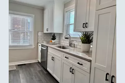 22 Howard Avenue, Hillside, IL 60162 - Photo 8