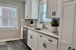 22 Howard Ave, Hillside, IL 60162 - Photo 8