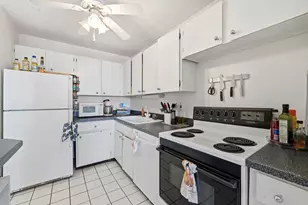 2020 N Lincoln Park W, Chicago, IL 60614 - Photo 6