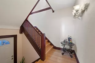 9517 S Escanaba Ave, Chicago, IL 60617 - Photo 10