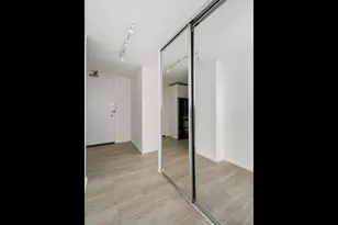 340 W Diversey Pkwy, Chicago, IL 60657 - Photo 2