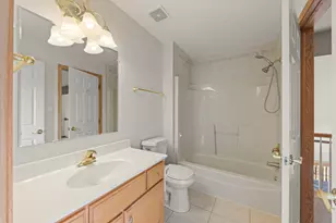 12198 Oxford Ct, Lemont, IL 60439 - Photo 32