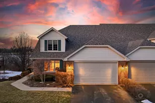 12198 Oxford Ct, Lemont, IL 60439 - Photo 2