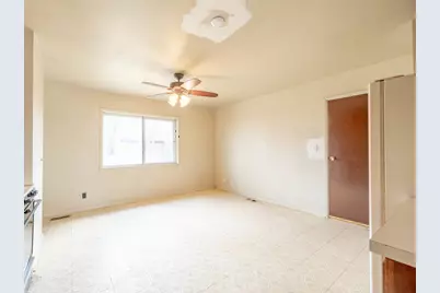 529 Newberry Drive, Streamwood, IL 60107 - Photo 4