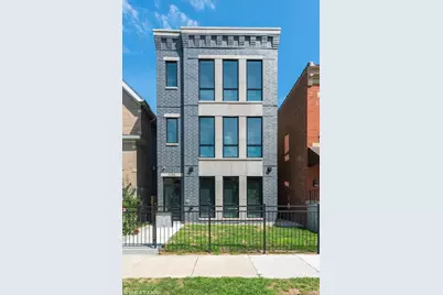 648 E Bowen Avenue #3, Chicago, IL 60653 - Photo 2