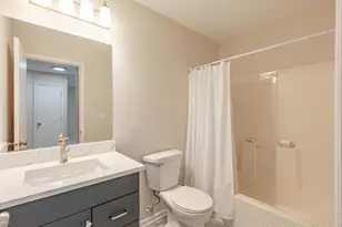 2829 W 140th St, Blue Island, IL 60406 - Photo 8