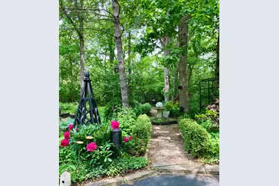 1 Astor Court, Lincolnshire, IL 60045 - Photo 26