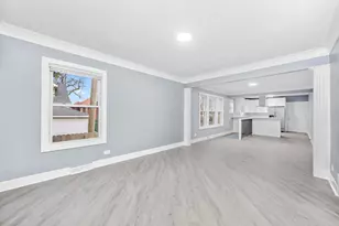 440 W 110th Pl, Chicago, IL 60628 - Photo 14