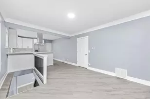440 W 110th Pl, Chicago, IL 60628 - Photo 12