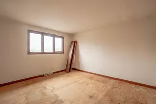 9039 Windsor Dr, Palos Hills, IL 60465 - Photo 12