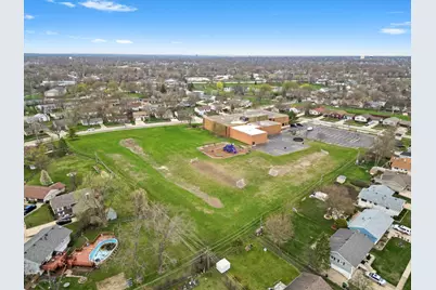 511 Freeman Avenue, Streamwood, IL 60107 - Photo 6