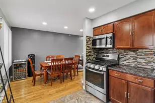 2426 N Butrick St, Waukegan, IL 60087 - Photo 10