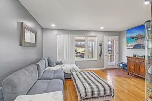 2426 N Butrick St, Waukegan, IL 60087 - Photo 2