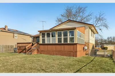 2426 N Butrick Street, Waukegan, IL 60087 - Photo 32