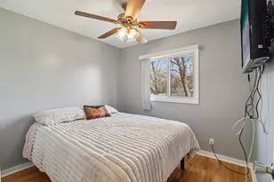 2426 N Butrick St, Waukegan, IL 60087 - Photo 14