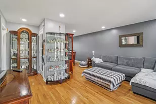 2426 N Butrick St, Waukegan, IL 60087 - Photo 6