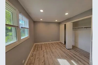 1001 E Callero Circle #1, Mount Prospect, IL 60056 - Photo 10