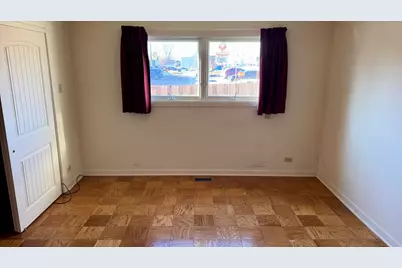 304 E Hawthorne Drive #304, Round Lake Beach, IL 60073 - Photo 12