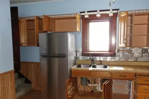 306 S Oakwood St, Oakwood, IL 61858 - Photo 6