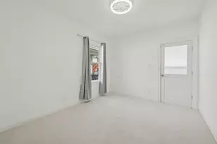 8445 S May St, Chicago, IL 60620 - Photo 10