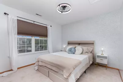 1796 S Wentworth Circle, Romeoville, IL 60446 - Photo 12