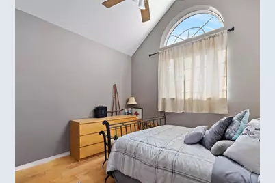 221 Sandy Point Lane, Lake Zurich, IL 60047 - Photo 38