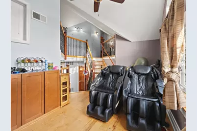 221 Sandy Point Lane, Lake Zurich, IL 60047 - Photo 40