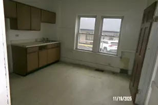 8803 Ogden Ave, Brookfield, IL 60513 - Photo 10