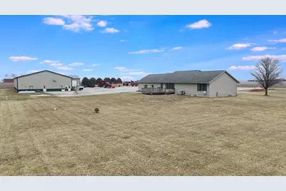 8735 N 2000 East Road, Fairbury, IL 61739 - Photo 34