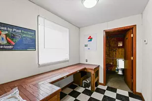 8735 N 2000 E Rd, Fairbury, IL 61739 - Photo 40