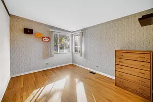 714 W Pleasant St, Villa Park, IL 60181 - Photo 16