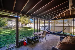 714 W Pleasant St, Villa Park, IL 60181 - Photo 20