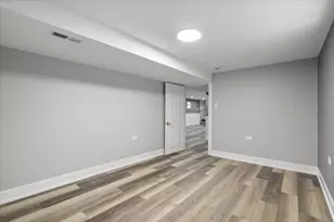 9514 S Normal Ave, Chicago, IL 60628 - Photo 28