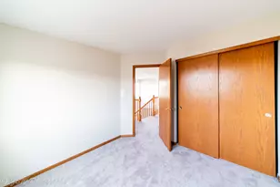 850 County Line Rd, Aurora, IL 60502 - Photo 12