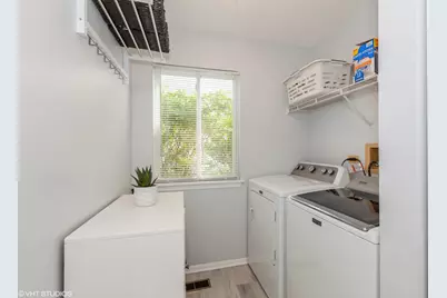 724 Wildflower Circle, Naperville, IL 60540 - Photo 14