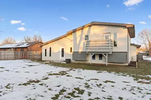 105 Blackhawk Dr, Minooka, IL 60447 - Photo 26