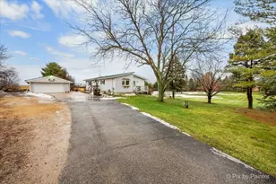 9416 Kemman Rd, Hebron, IL 60034 - Photo 26