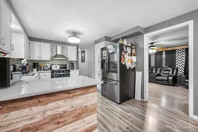 9416 Kemman Road, Hebron, IL 60034 - Photo 6