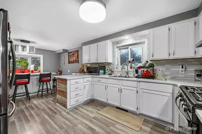 9416 Kemman Road, Hebron, IL 60034 - Photo 8