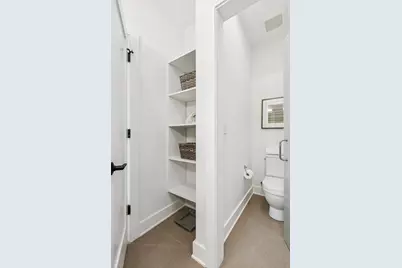 1302 W Winona Street #3W, Chicago, IL 60640 - Photo 16