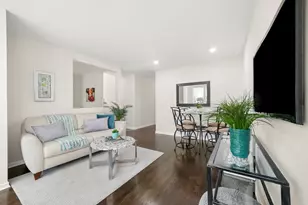 120 Hyde Park Ave, Bellwood, IL 60104 - Photo 16