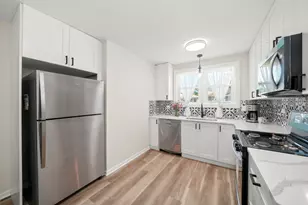 120 Hyde Park Ave, Bellwood, IL 60104 - Photo 8