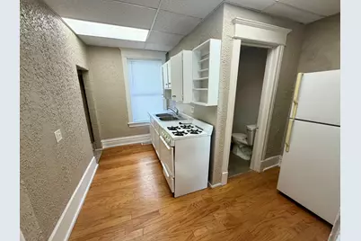 420 8th Street, Rockford, IL 61104 - Photo 6