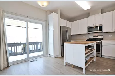 2232 Daybreak Drive #2232, Aurora, IL 60503 - Photo 6