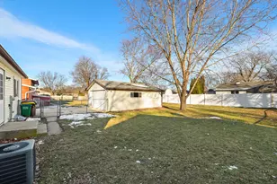 1516 9th Ave, Belvidere, IL 61008 - Photo 18