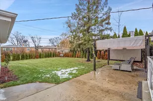 9317 Olcott Ave, Morton Grove, IL 60053 - Photo 36