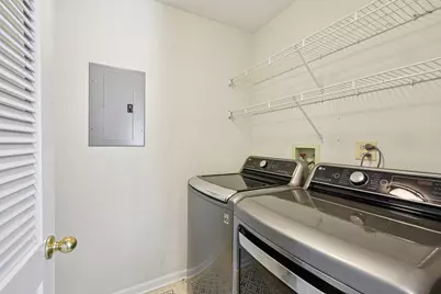 615 Grosse Pointe Circle #12-7, Vernon Hills, IL 60061 - Photo 22