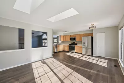 615 Grosse Pointe Circle #12-7, Vernon Hills, IL 60061 - Photo 8