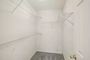 615 Grosse Pointe Cir, Vernon Hills, IL 60061 - Photo 18